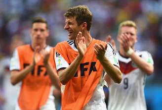 Müller fez três dos quatro gols na vitória sobre Portugal