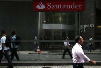 <p>O lucro líquido do Santander saltou quase 70%</p>