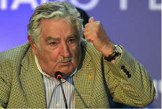<p>Mujica deixou o comando do Uruguai neste domingo</p>