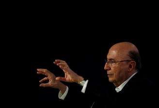 Candidato do MDB à Presidência, Henrique Meirelles, participa de evento com presidenciáveis em Brasília
06/08/2018
REUTERS/Adriano Machado