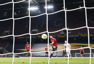 Bruno Fernandes, do Manchester United, marca gol de pênalti contra o Copenhagen
10/08/2020
Pool via Reuters/Wolfgang Rattay