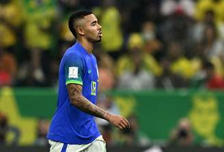 Gabriel Jesus no jogo entre Brasil e Camarões