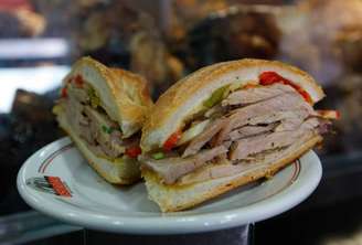 Sanduíche de pernil do Bar e Lanches Estadão