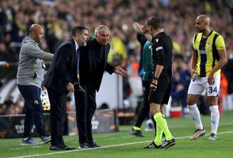 Mourinho e Turpin. 