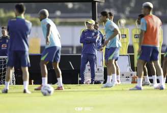 Carlo Ancelotti comanda primeiro treino pela Seleção Brasileira