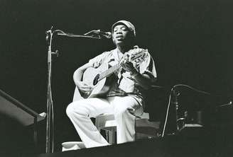 Milton Nascimento em show no dia 1° de maio de 1981, no Rio Centro