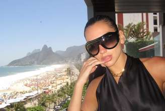 Dua Lipa drunate passagem pelo Rio de Janeiro em 2025 