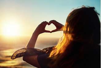 Alguns signos podem estar mais abertos para viver uma nova história de amor