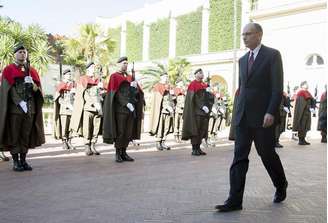 <p>Primeiro-ministro da Itália, Enrico Letta, ao chegar para entregar sua renúncia ao presidente italiano, Giorgio Napolitano, no Palácio Quirinale, em Roma</p>