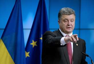 <p>Nestra sexta, o presidente Petro Poroshenko também participou da reunião da União Européia, em Bruxelas, na Bélgica</p>