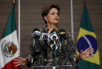 Presidente Dilma Rousseff em entrevista na Cidade do México, em 27 de maio