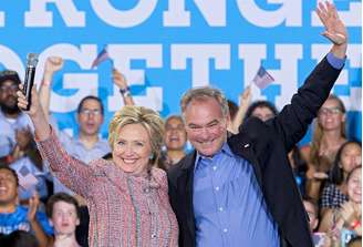 Democrata Tim Kaine, de 58 anos, é visto pelo grupo de Clinton como reforço para conquistar apoio do eleitorado da Virgínia