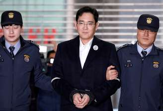 Jay Y. Lee, vice-presidente da Samsung, pagou subornos à presidente da Coreia do Sul para obter favores