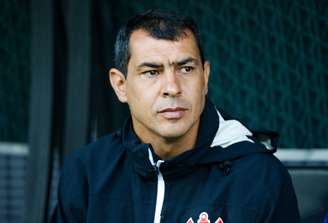 Ex-treinador do Corinthians lamentou a má fase de Osmar Loss no clube
