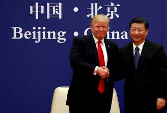 Presidente dos EUA, Donald Trump, e da China, Xi Jinping, em Pequim
09/11/2017
REUTERS/Damir Sagolj