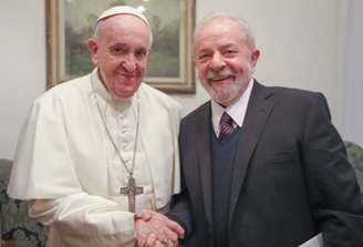 Papa Francisco e Lula em foto de arquivo