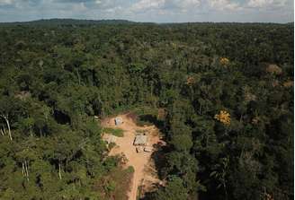 Vista aérea de vila indígena na região de Altamira, Pará 
09/09/2019
REUTERS/Nacho Doce