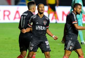 Brenner marcou dois e foi destaque na goleada do São Paulo contra o Botafogo (Foto: RENATO GIZZI/Photo Premium)