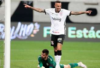 Há exatos nove meses, Luan fechou a goleada por 5 a 0 sobre o Flu na Arena (Foto: Rodrigo Coca/Agência Corinthians)