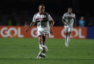 Rafinha é um dos nomes desta lista (Foto: Rubens Chiri / saopaulofc.net)