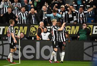 Newcastle lidera o grupo da morte na Champions –