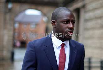 O jogador Benjamin Mendy chega ao Chester Crown Court para julgamento após acusações de estupro e agressão sexual
14/07/2023
REUTERS/Phil Noble