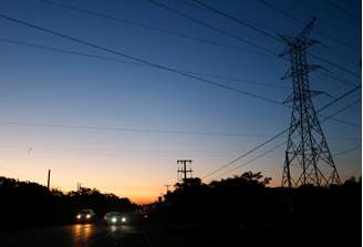 Torre de transmissão de energia
11/10/2021
REUTERS/Cesar Olmedo