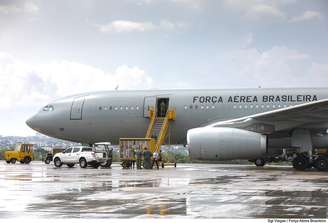 A aeronave de modelo Kc-30 vai decolar da Base Aérea do Aeroporto do Galeão, no Rio de Janeiro, com destino a Beirute, capital libanesa.