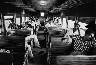 'O trem do diabo': migrantes voltam para o Nordeste em ferrovia que ligava São Paulo a Salvador