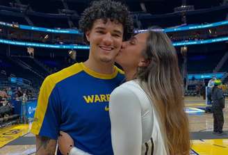 Gui Santos e Júlia noivaram em São Paulo, nesta quinta, dia 5