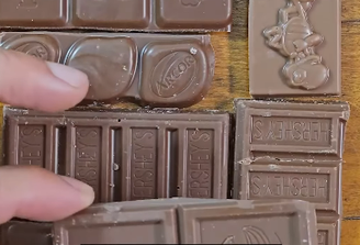 Perfil Ceia Clandestina testou chocolates ao leite de menos de R$ 10