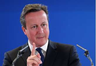 <p>David Cameron se comprometeu a&nbsp;esclarecer as acusa&ccedil;&otilde;es de pedofilia a pol&iacute;ticos brit&acirc;nicos e o desaparecimento de documentos incriminando&nbsp;parlamentares</p>