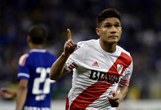 Para sair do River Plate, Téo Gutiérrez pode ir ao Sporting