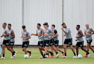 Corinthians treinou na manhã deste domingo no CT Joaquim Grava (Foto: Rodrigo Coca/Ag. Corinthians)
