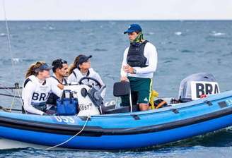 Torben Grael é técnico da dupla Martine e Kahena, ouro na classe 49erFX nos Jogos Olímpicos de Tóquio (Sailing Energy / World Sailing)