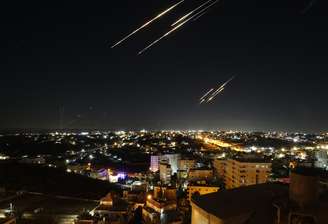 Irã lança novo ataque retaliatório contra Israel