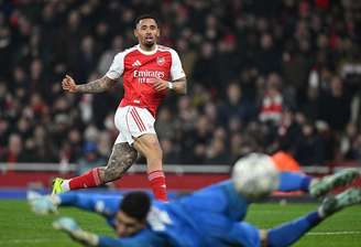 O brasileiro Gabriel Jesus fez boa partida pelo Arsenal –