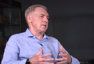 Carlo Ancelotti diz que Seleção ainda tem quatro vagas para a Copa