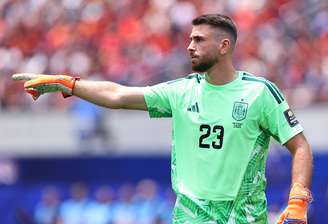 O goleiro Unai Simón, da Espanha, na partida contra a Bélgica, pelas quartas de final da Copa do Mundo de 2026