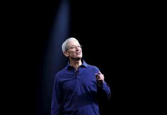 Presidente-executivo da Apple, Tim Cook, durante apresentação na conferência mundial para desenvolvedores na Califórnia 8/06/ 2015.