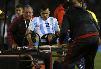 Aguero sofreu uma lesão na coxa durante a derrota da Argentina diante do Equador