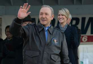 O protagonista Frank Underwood é interpretado pelo ator Kevin Spacey