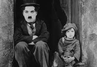Charles Chaplin, retratado em 'Charlie Chaplin, Gênio da Liberdade', de Yves Jeuland