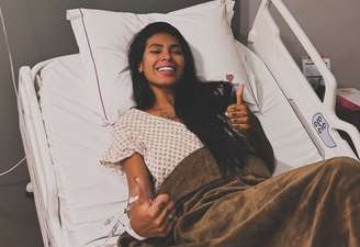 Cantora afirmou que segue se recuperando