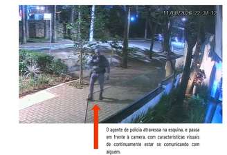 Haddad apresentou novas imagens que mostra policial patrulhando proximidades do hotel; segundo candidato, o frame é evidência de que uma viatura estacionou no local