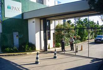 Velório do cantor Rick no Jardim Cemitério Pax na cidade de Sorocaba em SP
