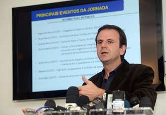 Paes em coletiva de balanço dos números da JMJ 2013, no Rio