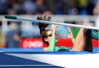 Esperança brasileira de medalha, Fabiana Murer não conseguiu superar a altura de 4,55m
