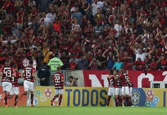 Resultado positivo no Maracanã fez o Flamengo seguir na liderança isolada com 30 pontos ganhos