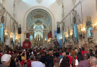Feriado movimentou a cidade nesta terça-feira, 23